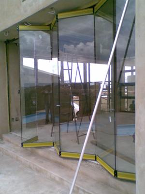 Frameless Sliding Folding Doors